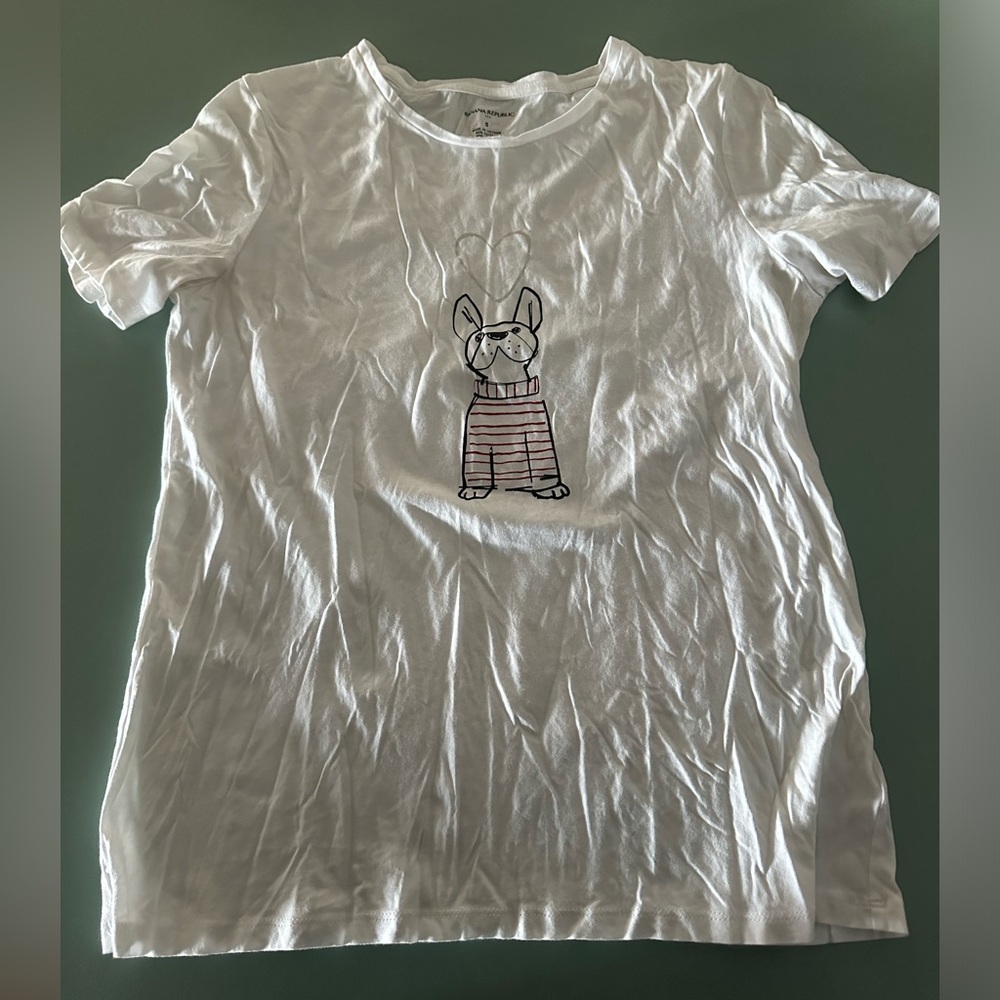 Banana republic tshirt